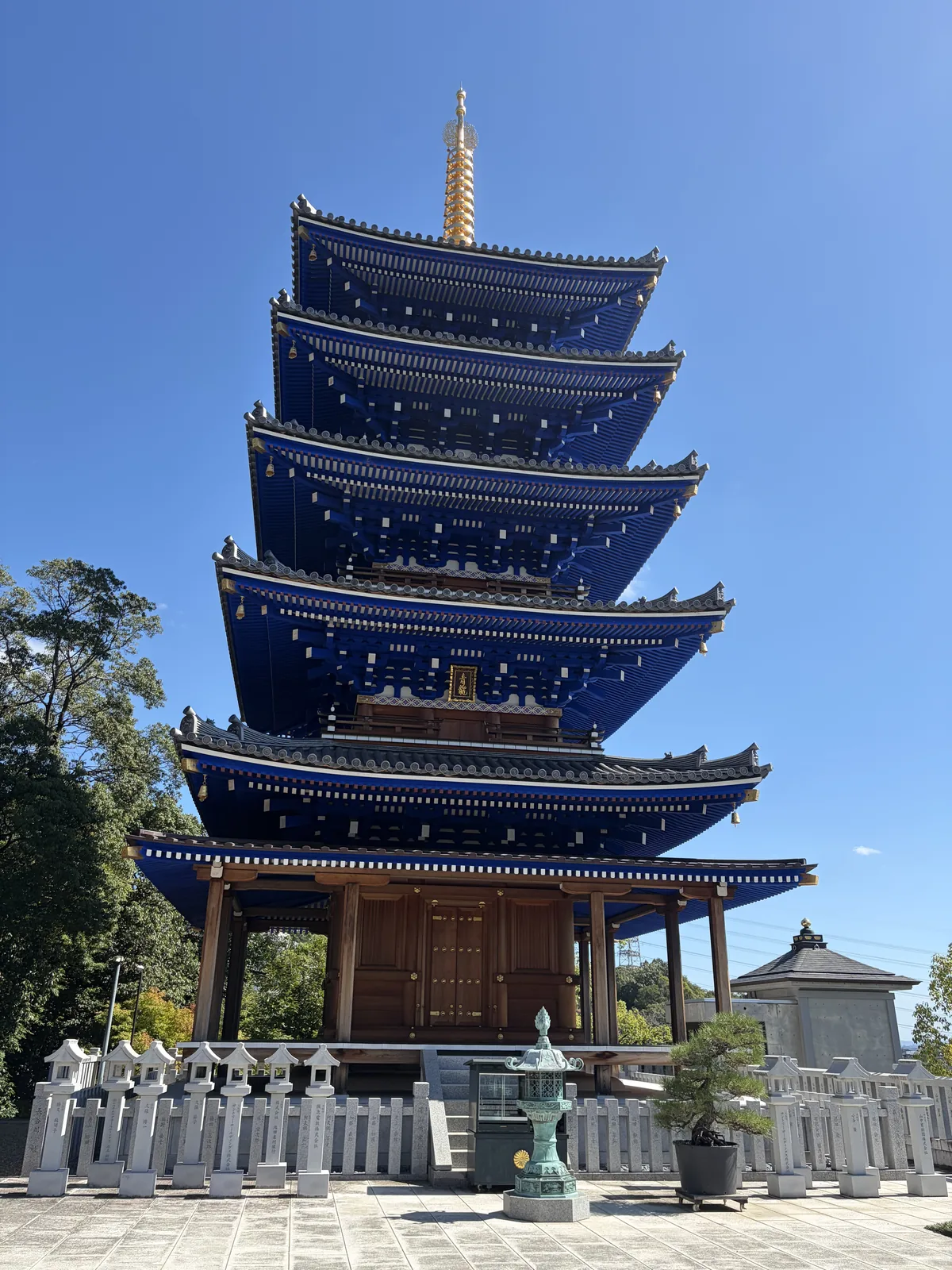 中山寺の五重塔